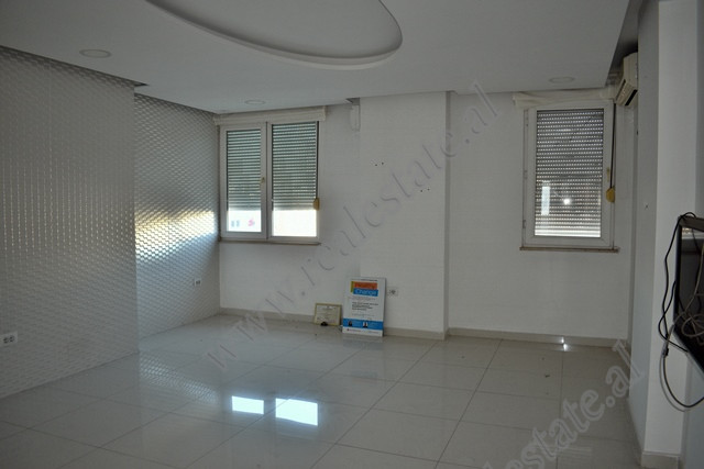 Three bedroom apartment for rent in Nikolla Jorga Street in Tirana , Albania (TRR-314-6b)